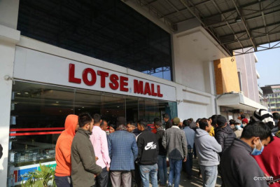 lohotse-mall-(16)_9KzRXmy-1676351307.jpg